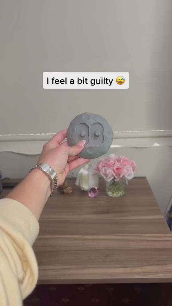 Astronaut Galaxy Projector – Bring the Universe Into Your Room 🌌